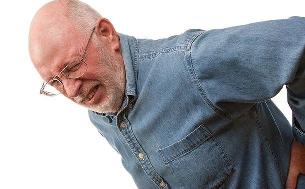 3 penyakit umum terjadi pada lansia di musim dingin